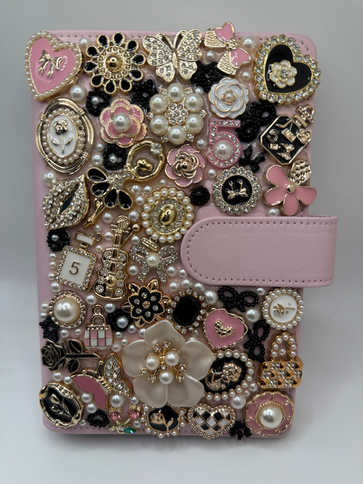 Junky Charmed A6 Binder -006
